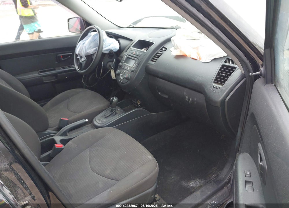 2012 KIA SOUL VIN: KNDJT2A52C7425359