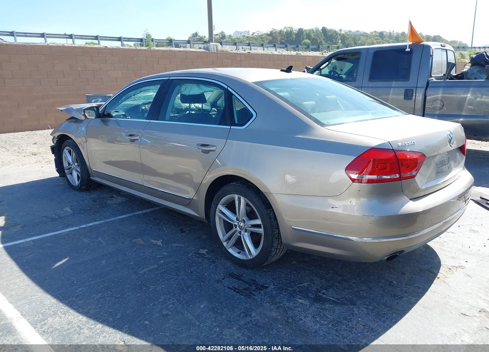 2015 VOLKSWAGEN PASSAT VIN: 1VWBT7A34FC053547