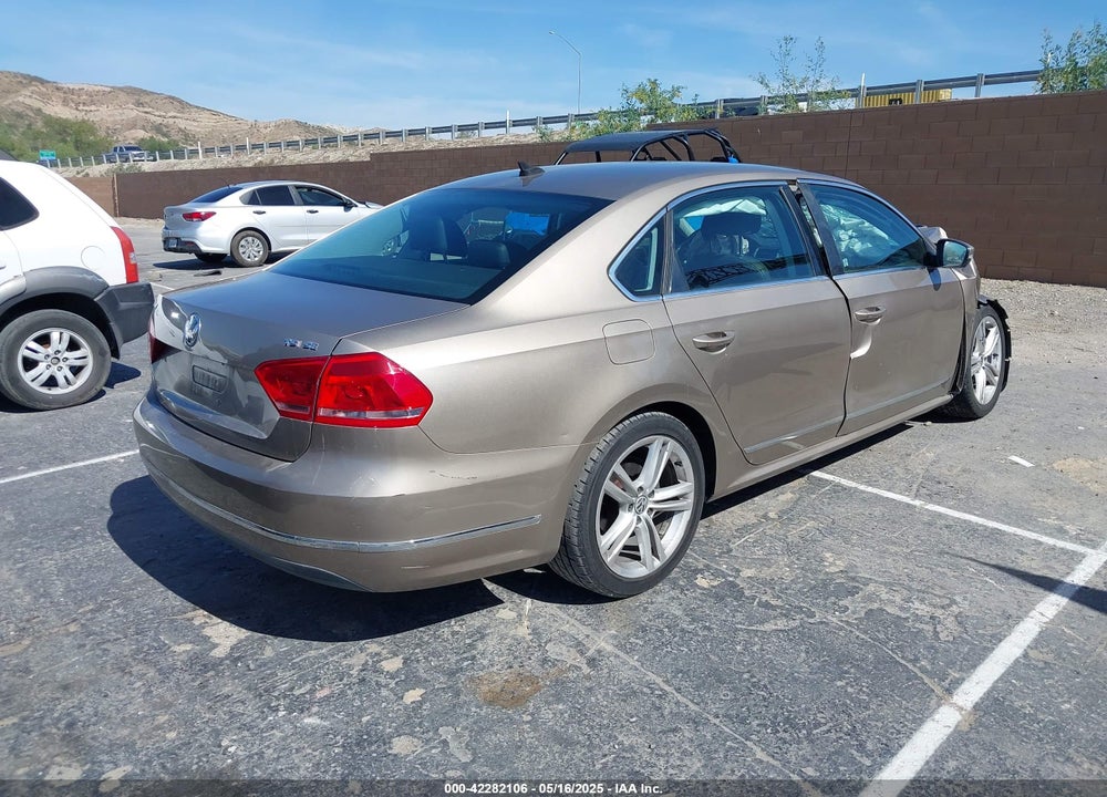 2015 VOLKSWAGEN PASSAT VIN: 1VWBT7A34FC053547