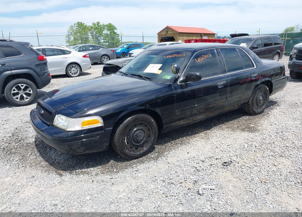 2005 FORD CROWN VICTORIA POLICE VIN: 2FAHP71WX5X158807