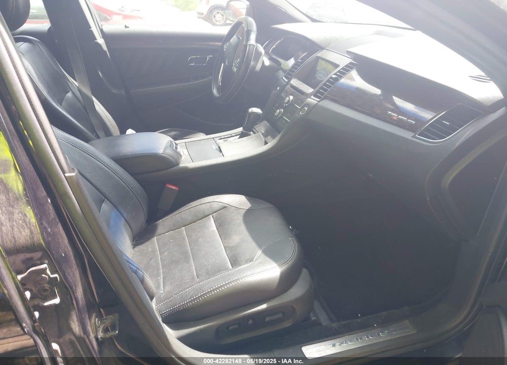 2016 FORD TAURUS VIN: 1FAHP2F83GG132118