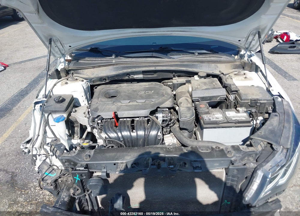 2019 KIA OPTIMA LX VIN: 5XXGT4L36KG313302
