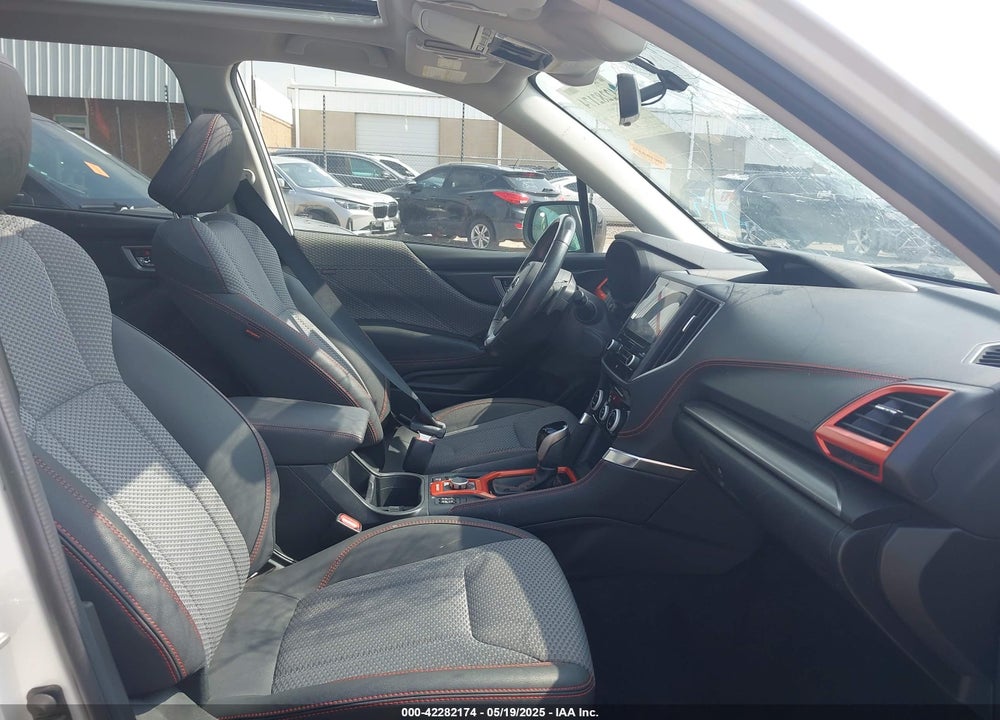 2021 SUBARU FORESTER VIN: JF2SKARC3MH577460