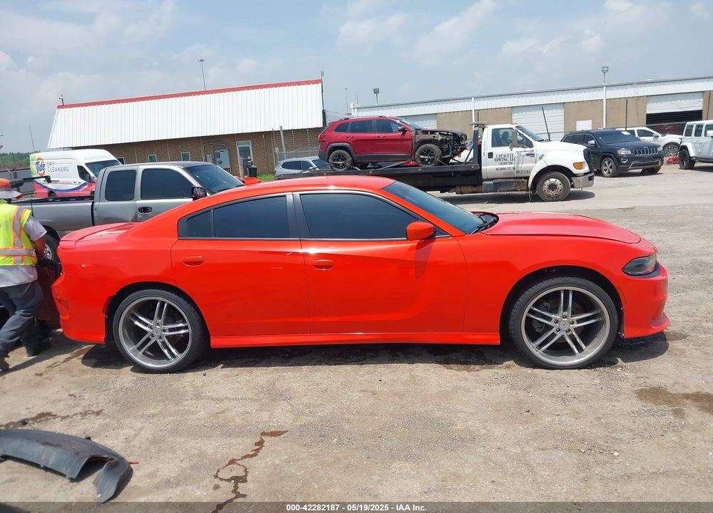 2018 DODGE CHARGER VIN: 2C3CDXHG3JH335217