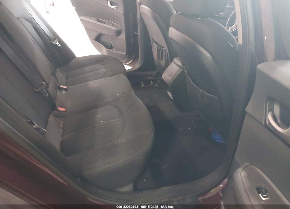2016 KIA OPTIMA LX VIN: 5XXGT4L38GG109351