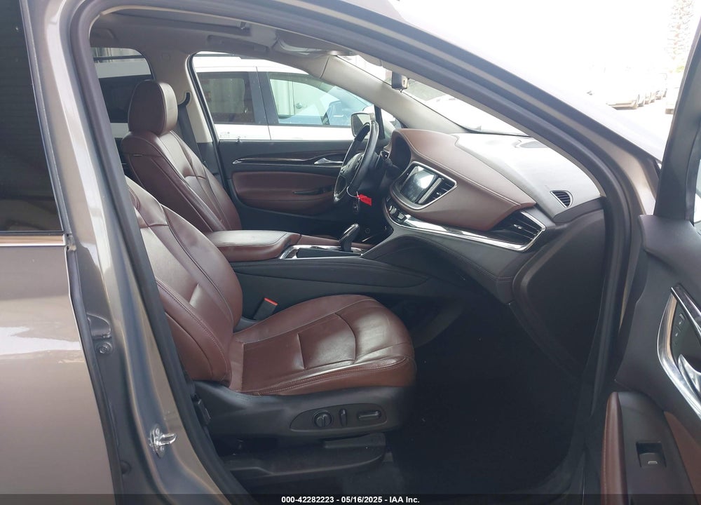2018 BUICK ENCLAVE AVENIR VIN: 5GAEVCKWXJJ207938