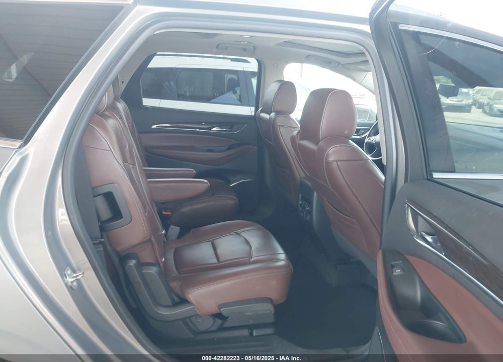 2018 BUICK ENCLAVE AVENIR VIN: 5GAEVCKWXJJ207938