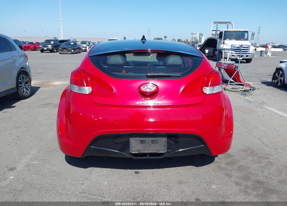 2016 HYUNDAI VELOSTER VIN: KMHTC6AD0GU270563