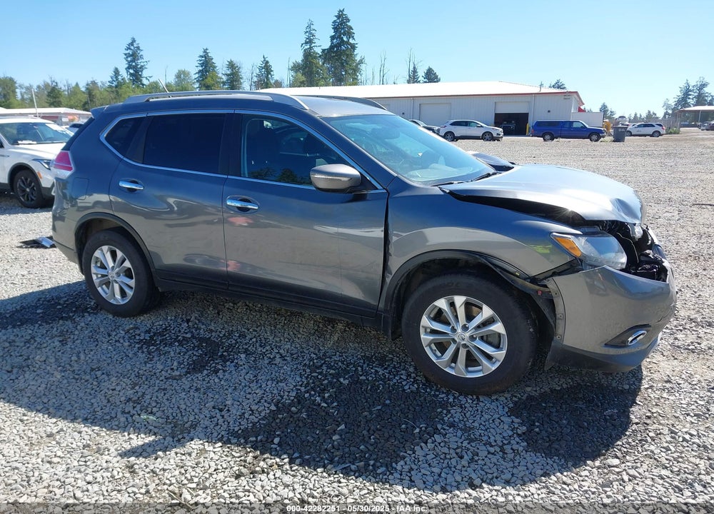 2015 NISSAN ROGUE SV VIN: 5N1AT2MK0FC816681