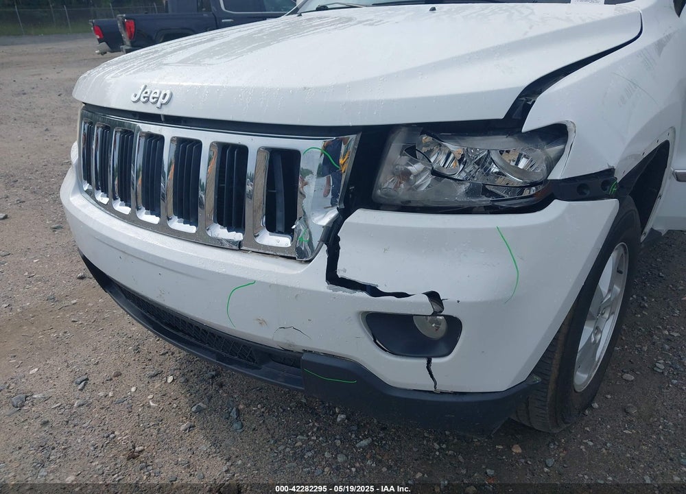 2013 JEEP GRAND CHEROKEE VIN: 1C4RJEAG6DC647164