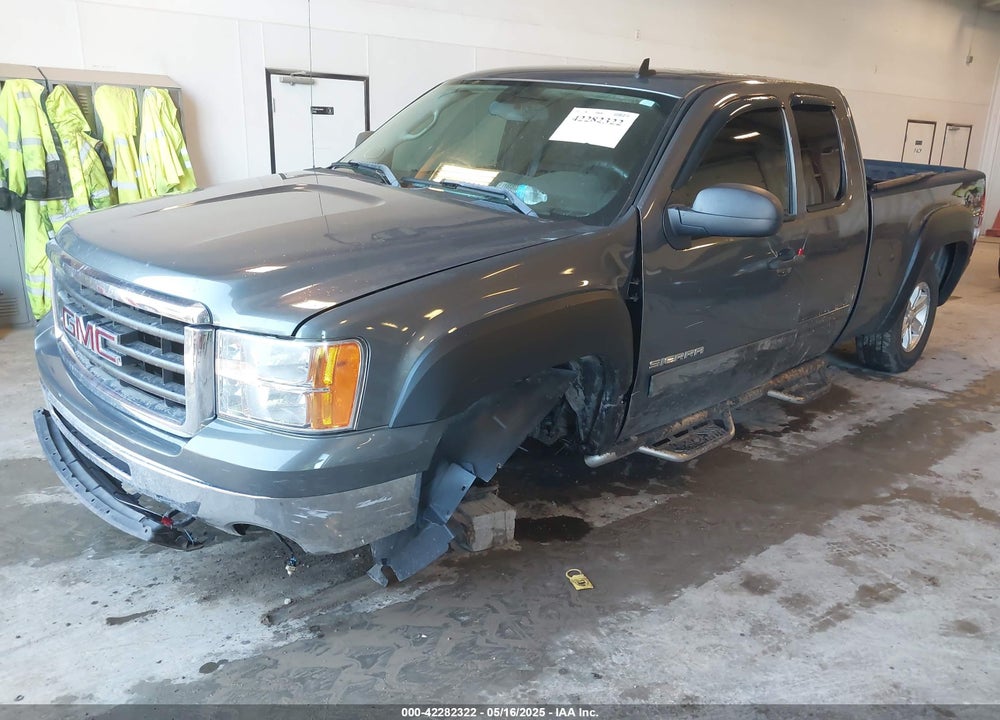 2011 GMC SIERRA 1500 SLE VIN: 1GTR2VE32BZ453732