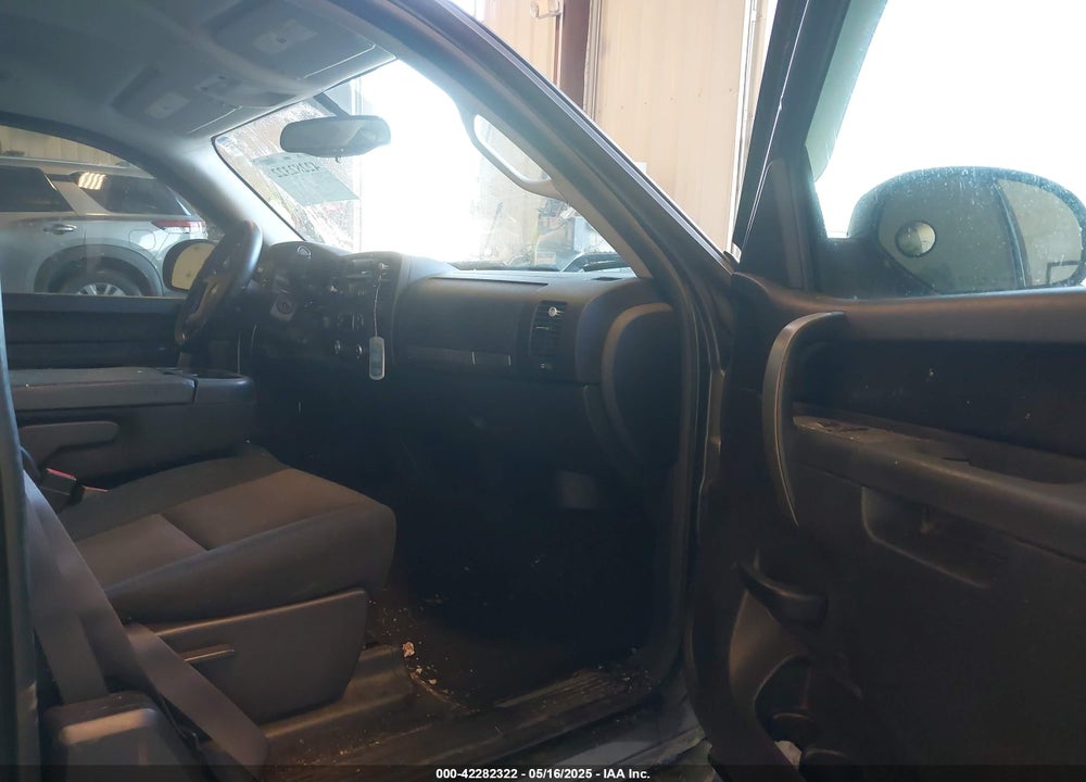 2011 GMC SIERRA 1500 SLE VIN: 1GTR2VE32BZ453732
