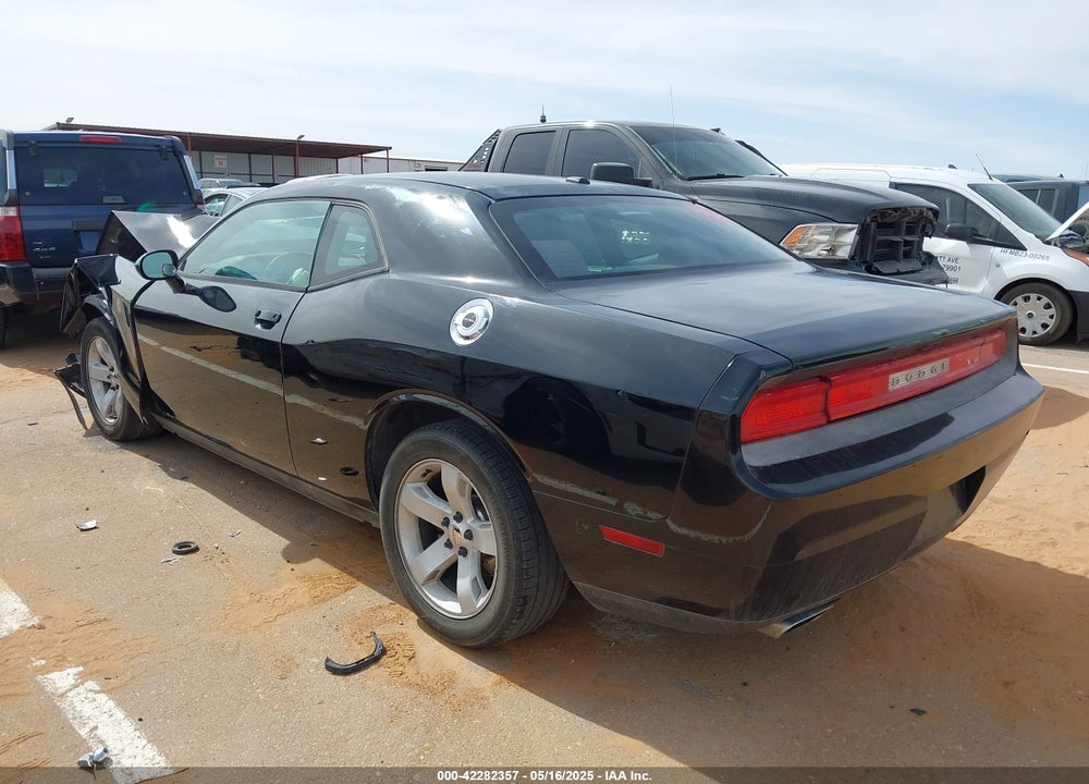 2013 DODGE CHALLENGER SXT VIN: 2C3CDYAG8DH578638