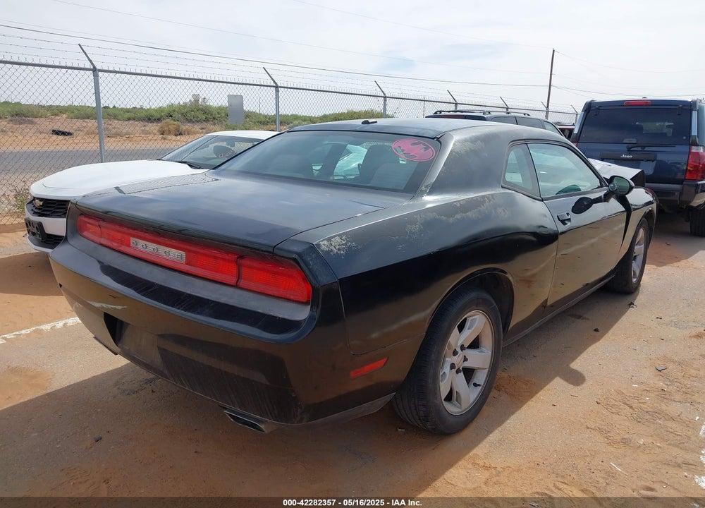 2013 DODGE CHALLENGER SXT VIN: 2C3CDYAG8DH578638