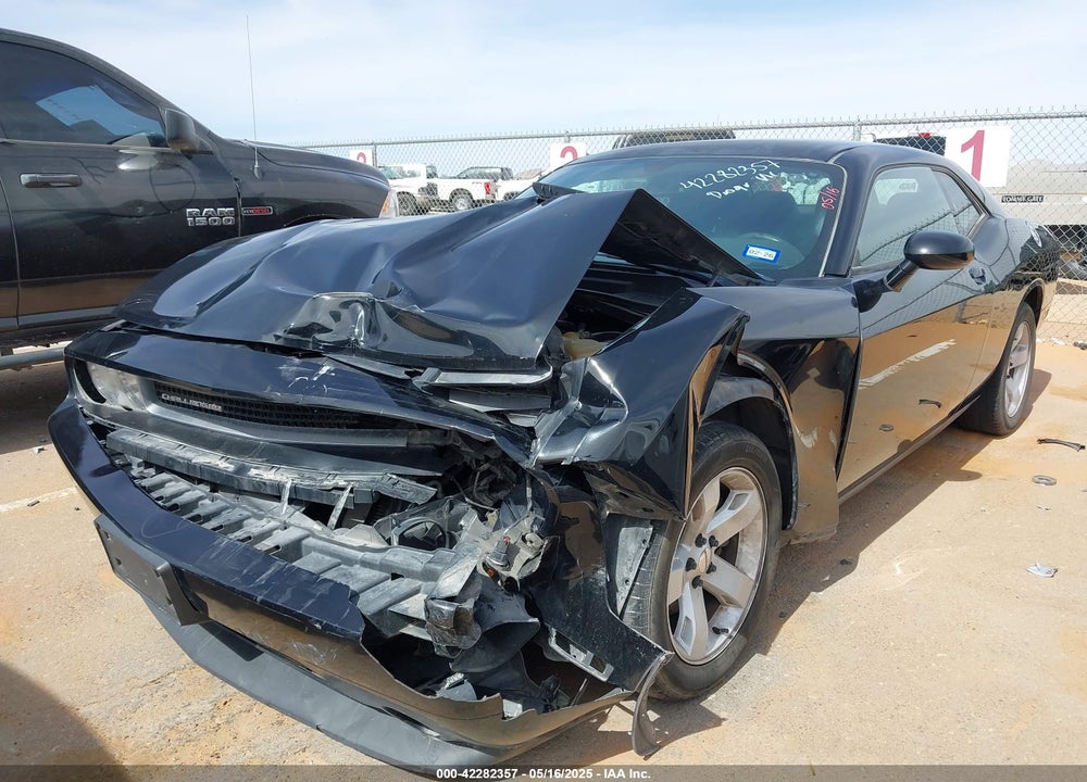 2013 DODGE CHALLENGER SXT VIN: 2C3CDYAG8DH578638