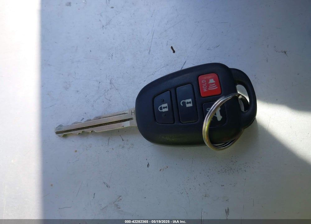2016 TOYOTA CAMRY VIN: 4T1BF1FK7GU568363