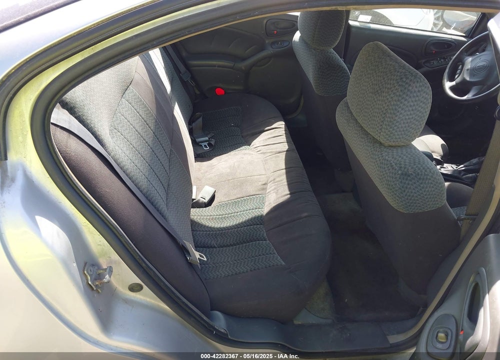 2005 PONTIAC GRAND AM VIN: 1G2NE52E05M139627