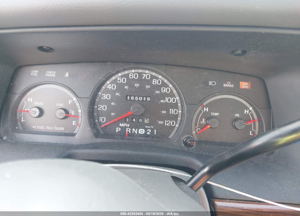2004 FORD CROWN VICTORIA VIN: 2FAFP74WX4X132788