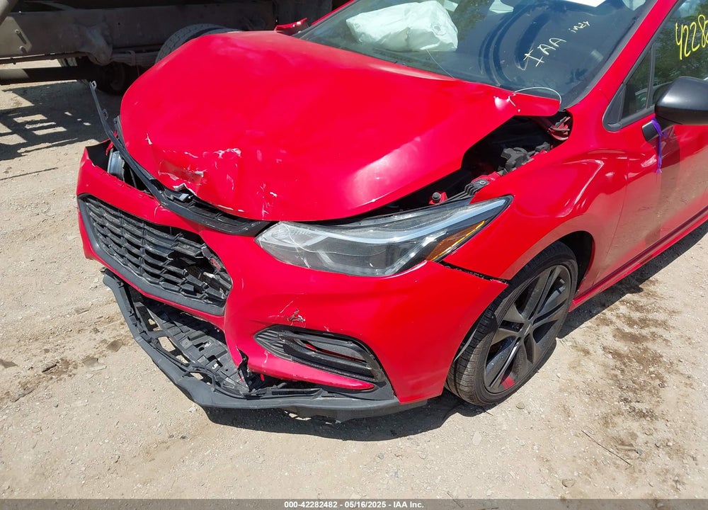 2018 CHEVROLET CRUZE VIN: 3G1BE6SM3JS517860