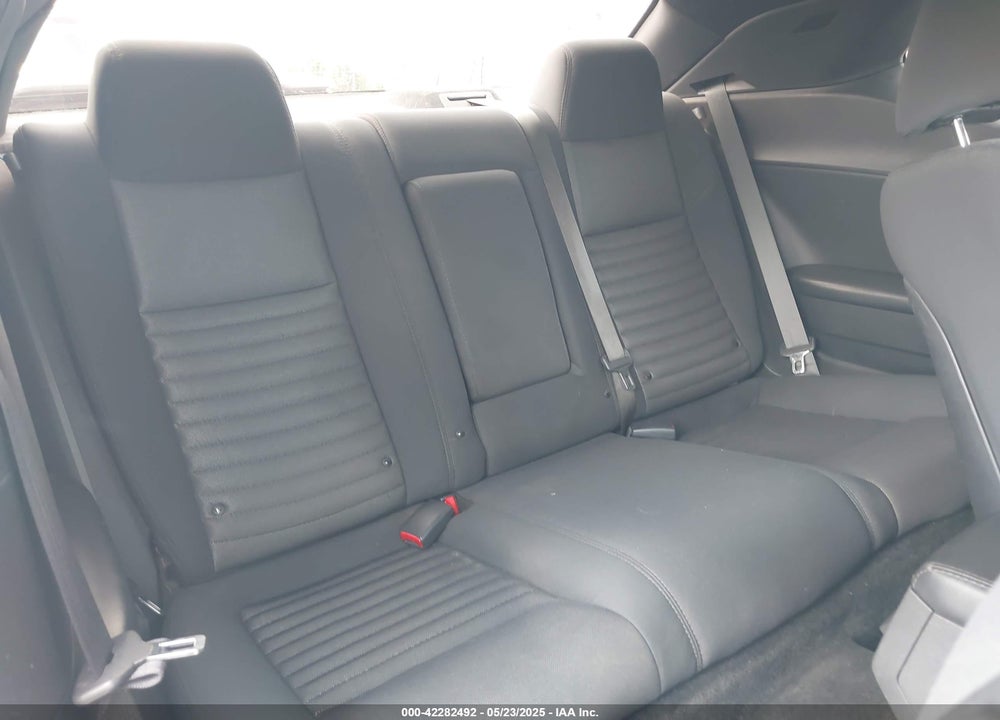 2012 DODGE CHALLENGER SXT VIN: 2C3CDYAG6CH254585