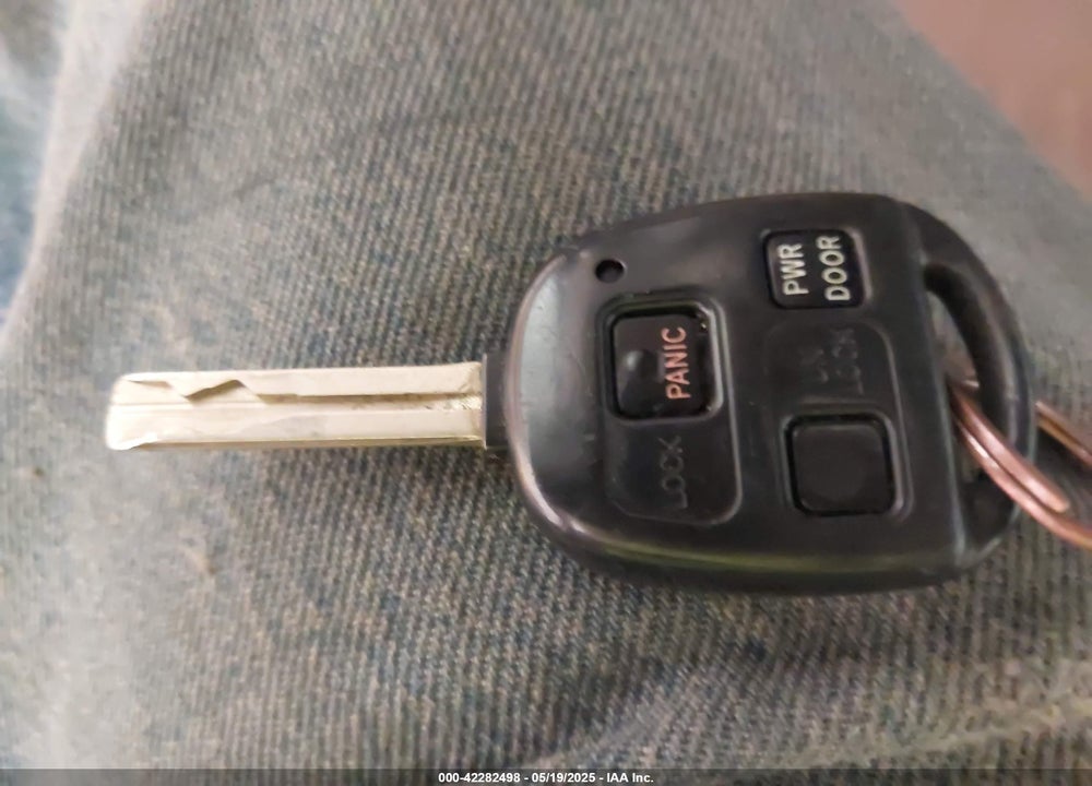 2007 LEXUS RX 350 VIN: 2T2HK31U67C027649