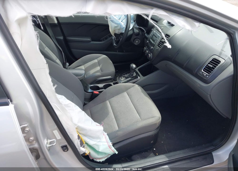 2017 KIA FORTE VIN: 3KPFK4A79HE139554