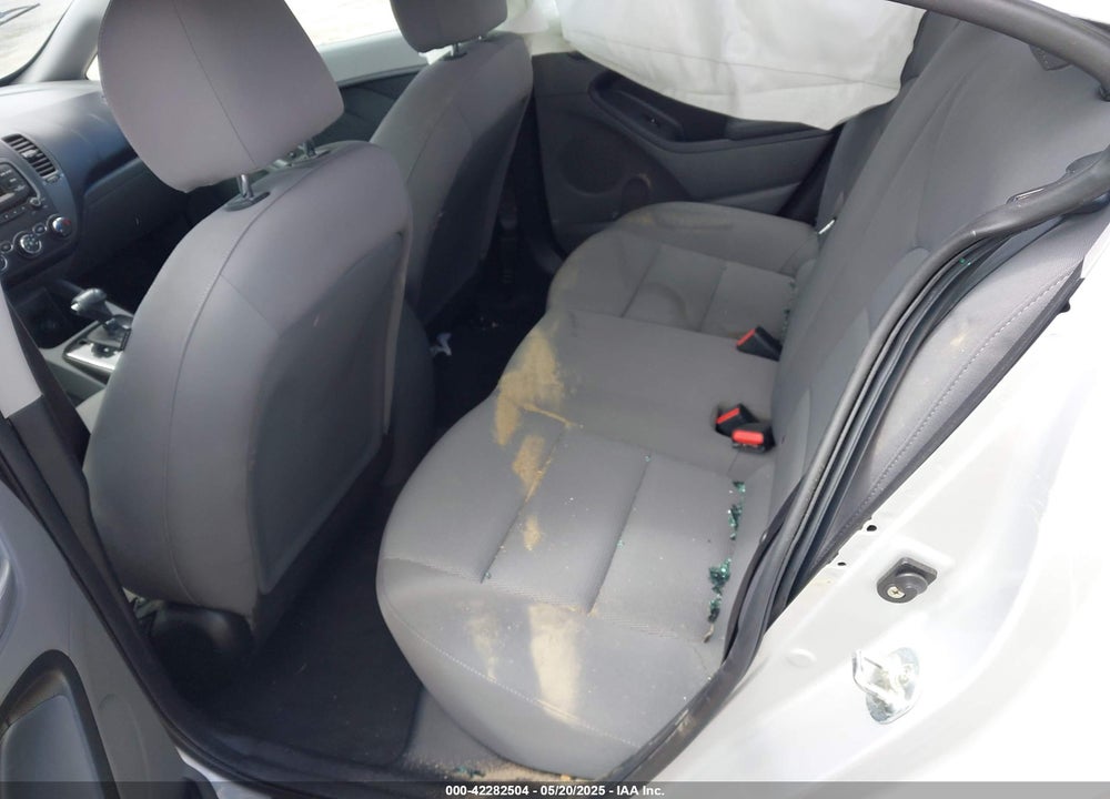 2017 KIA FORTE VIN: 3KPFK4A79HE139554