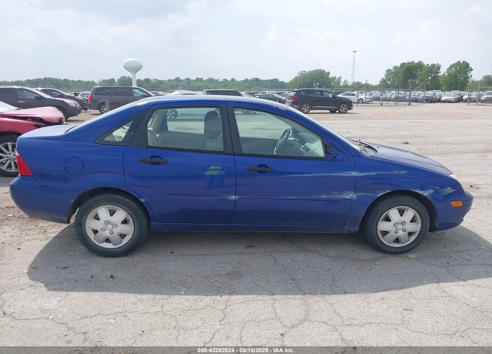 2006 FORD FOCUS VIN: 1FAFP34N66W121429