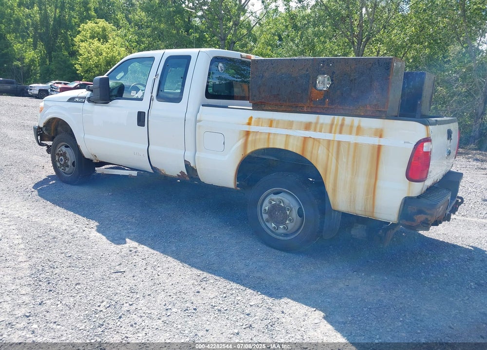 2011 FORD F 350 VIN: 1FT7X3B63BEC03404