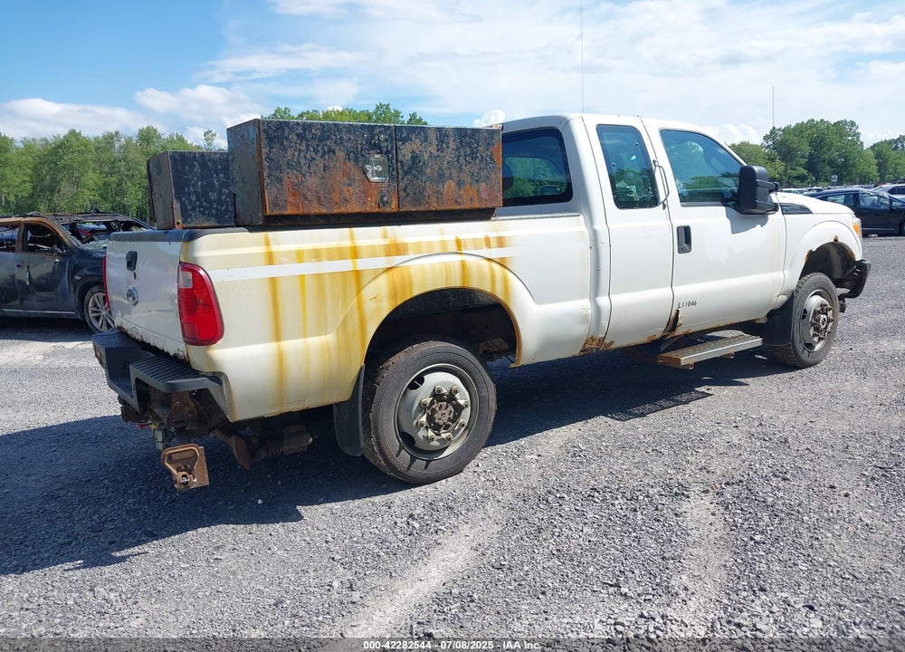 2011 FORD F 350 VIN: 1FT7X3B63BEC03404