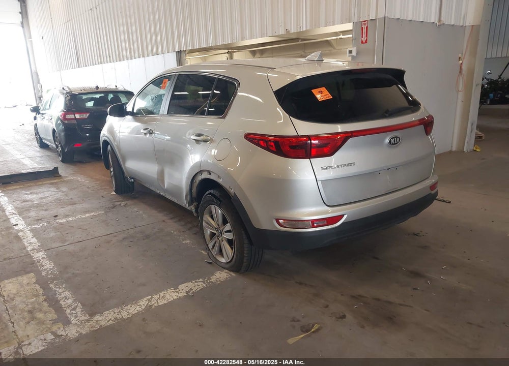 2018 KIA SPORTAGE VIN: KNDPMCAC4J7317754