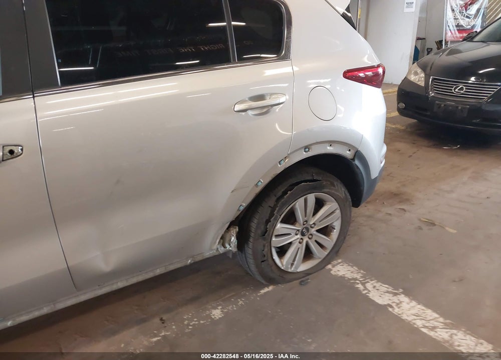 2018 KIA SPORTAGE VIN: KNDPMCAC4J7317754
