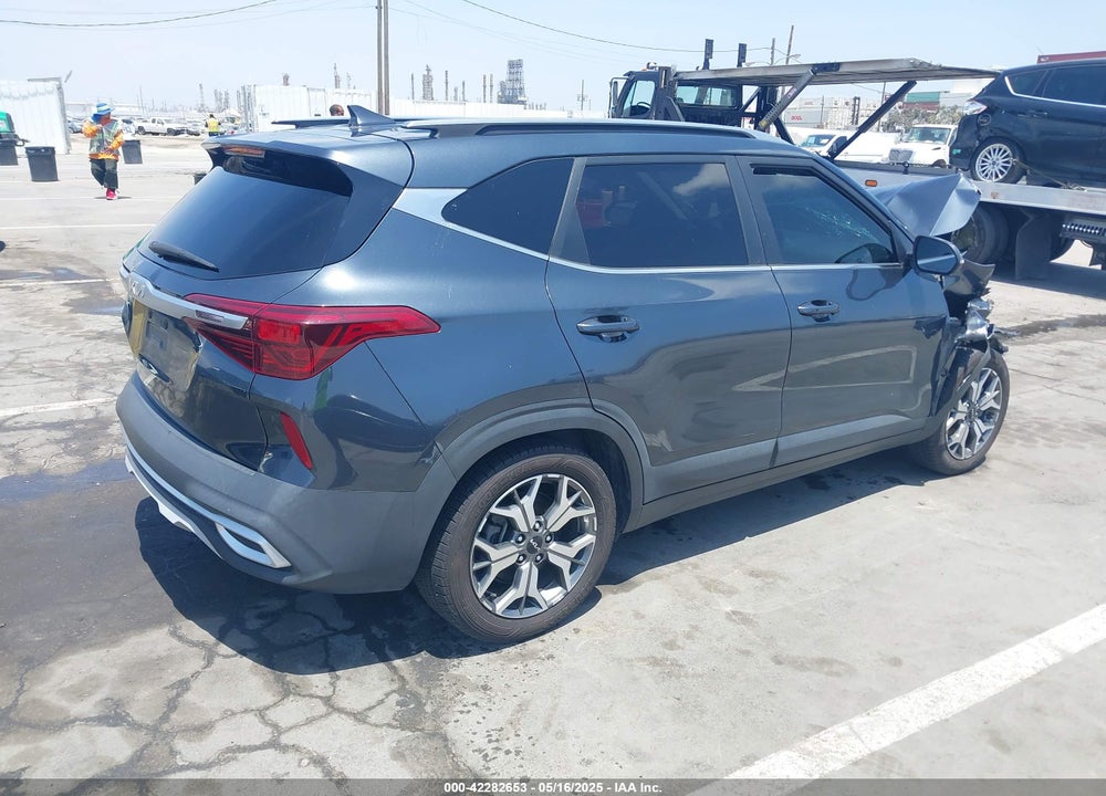 2022 KIA SELTOS EX VIN: KNDERCAA2N7246714