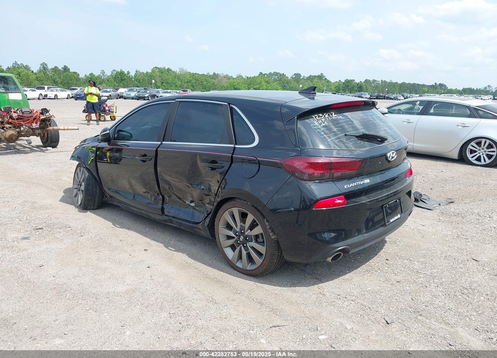 2018 HYUNDAI ELANTRA GT VIN: KMHH55LC2JU041274