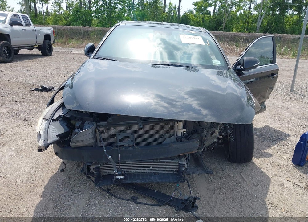2018 HYUNDAI ELANTRA GT VIN: KMHH55LC2JU041274