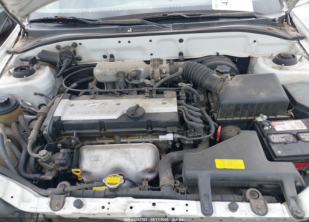 2005 HYUNDAI ACCENT GLS VIN: KMHCG45C05U595012