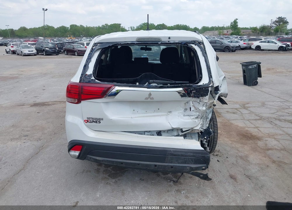 2016 MITSUBISHI OUTLANDER VIN: JA4AD3A30GZ018596