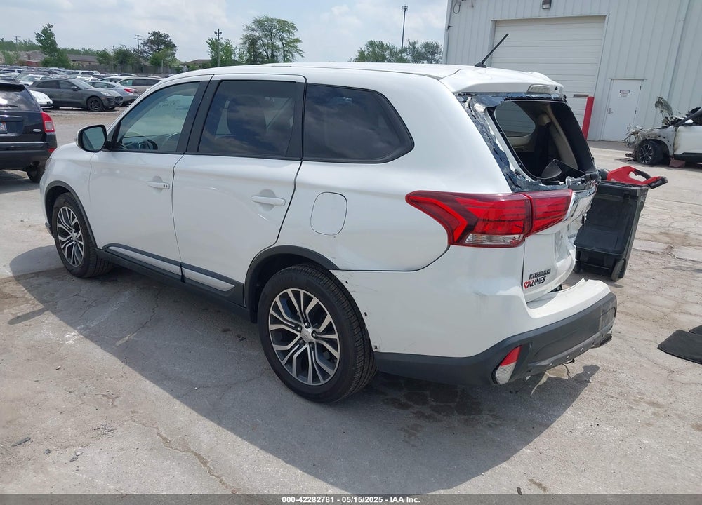 2016 MITSUBISHI OUTLANDER VIN: JA4AD3A30GZ018596