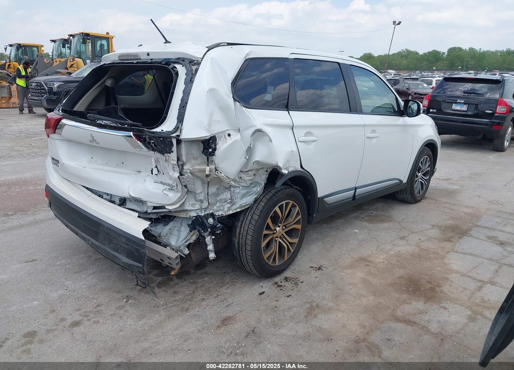 2016 MITSUBISHI OUTLANDER VIN: JA4AD3A30GZ018596