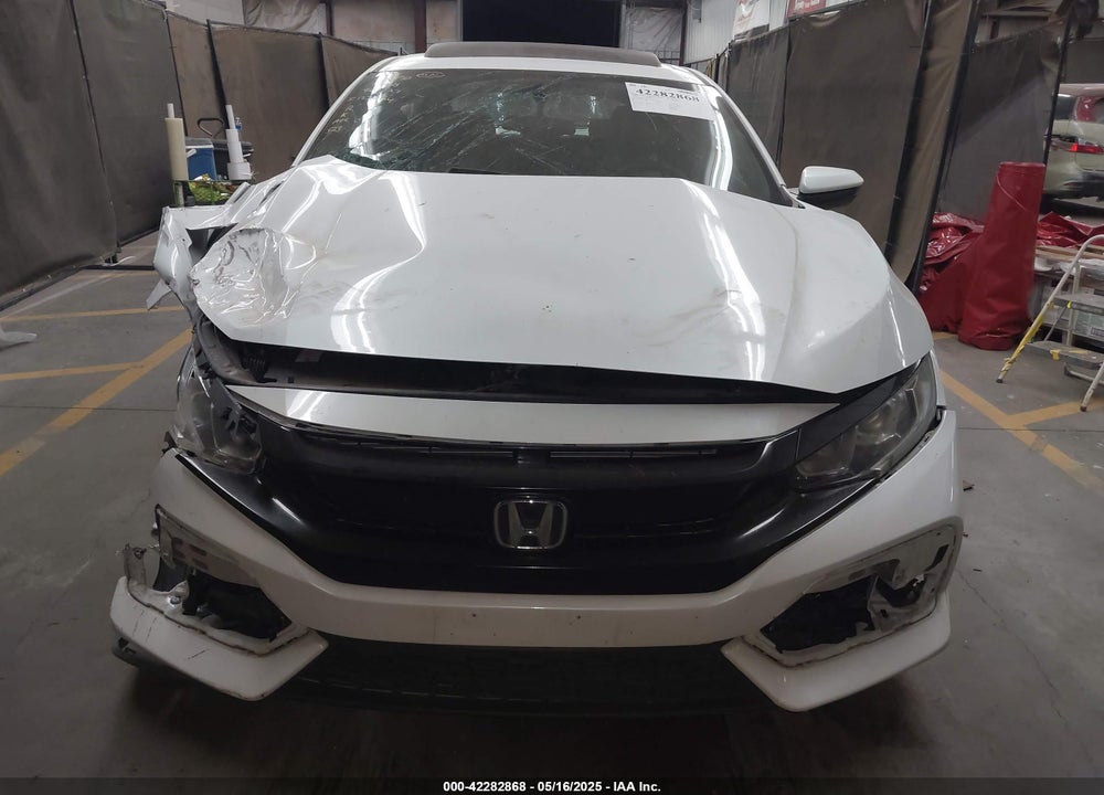 2018 HONDA CIVIC VIN: SHHFK7H52JU426898
