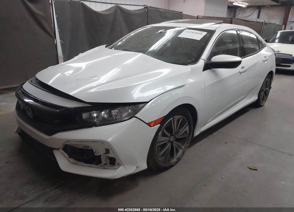 2018 HONDA CIVIC VIN: SHHFK7H52JU426898