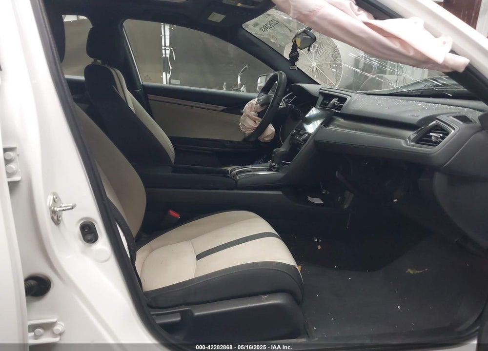 2018 HONDA CIVIC VIN: SHHFK7H52JU426898