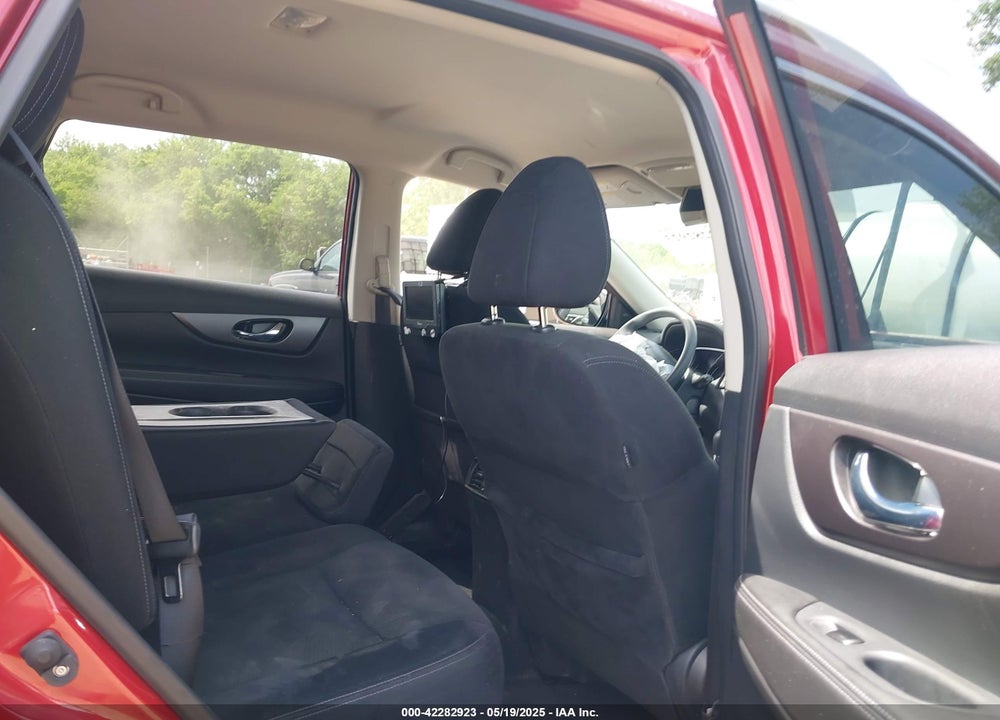 2016 NISSAN ROGUE VIN: JN8AT2MVXGW148388