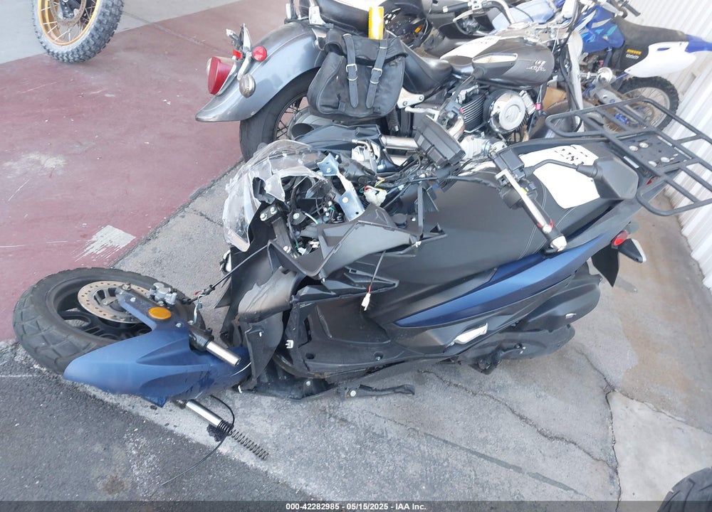 2024 YIBEN 7 SERIES VIN: LYDY7TKH5R1500197