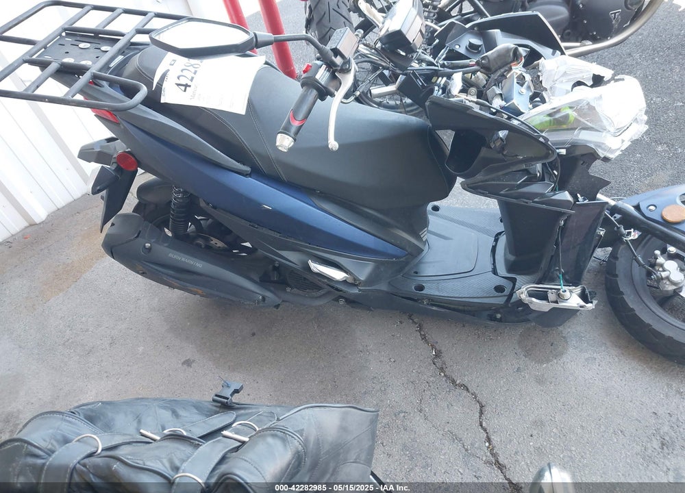 2024 YIBEN 7 SERIES VIN: LYDY7TKH5R1500197