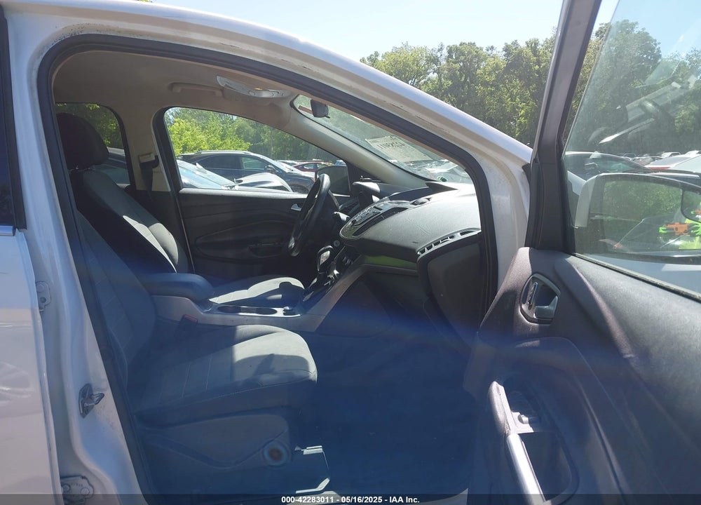 2016 FORD ESCAPE SE VIN: 1FMCU9GX1GUC67851