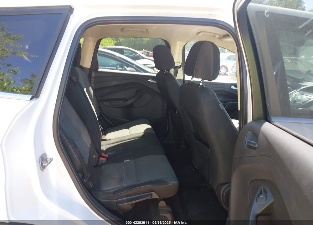 2016 FORD ESCAPE SE VIN: 1FMCU9GX1GUC67851