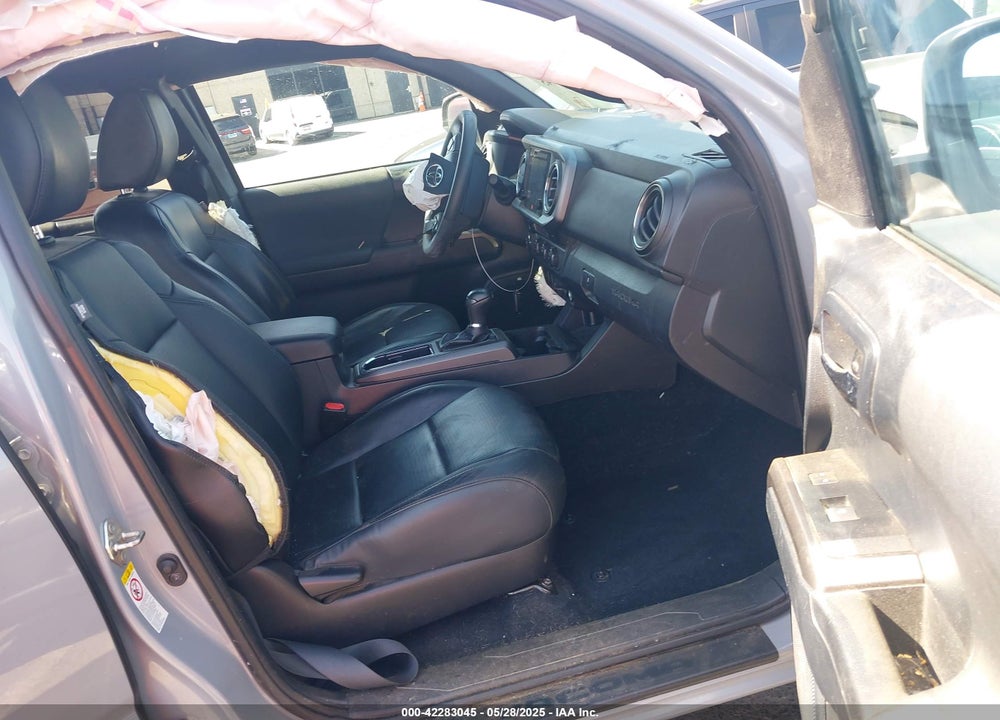 2019 TOYOTA TACOMA VIN: 3TMCZ5AN7KM247008