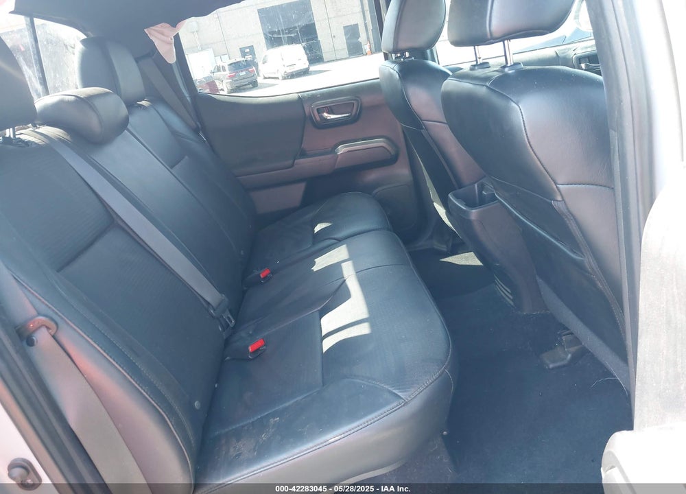 2019 TOYOTA TACOMA VIN: 3TMCZ5AN7KM247008