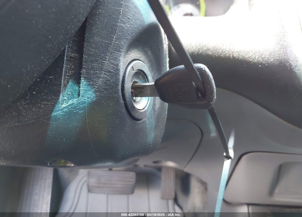 2002 HONDA CIVIC LX VIN: 1HGES16612L048370